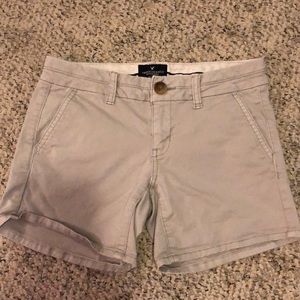American Eagle Midi Shorts 00